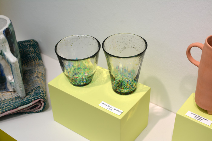 Trends: Ishizuka Glass