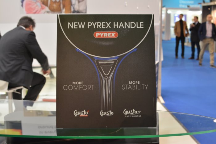 Pyrex Handle